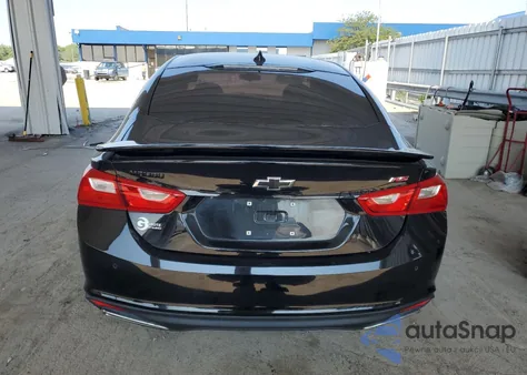 2021 Chevrolet Malibu Rs z USA, uszkodzony, nr VIN 1G1ZG5STXMF032148